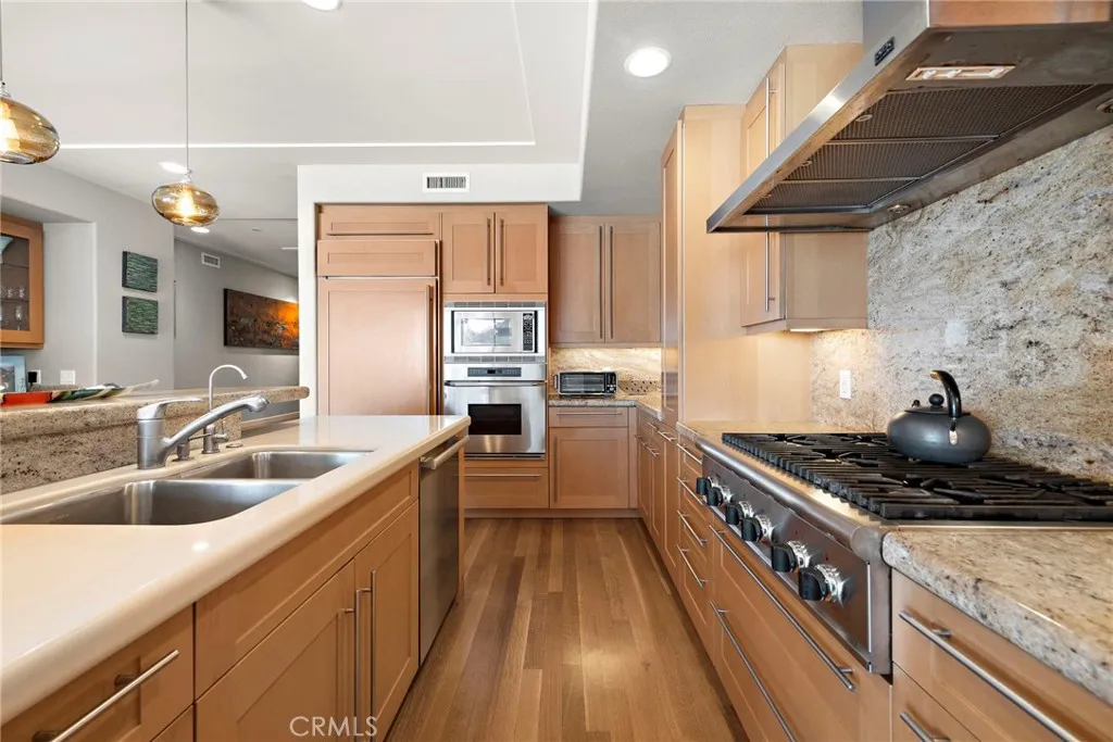 1603 S Coast Hwy F, Laguna Beach, California 92651 home-pic-6